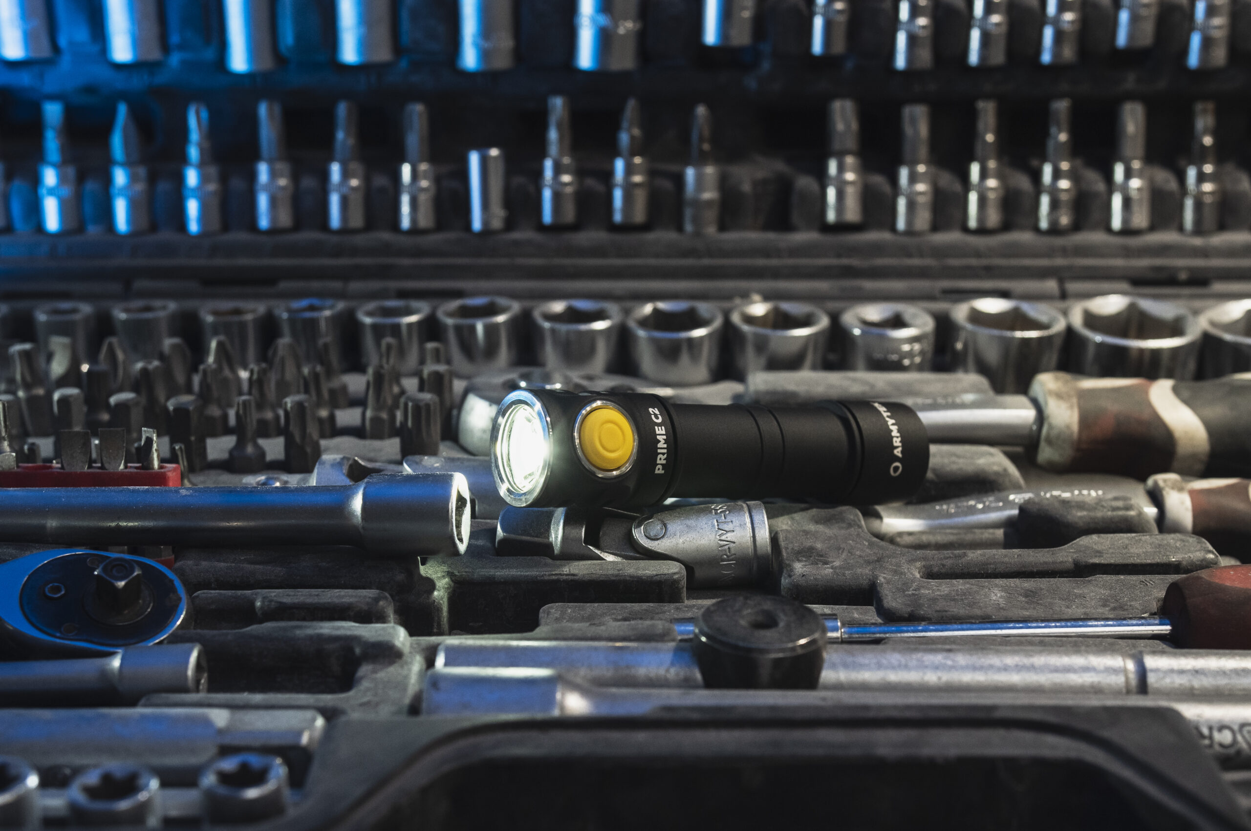 Armytek Prime C2 Magnet USB Warm