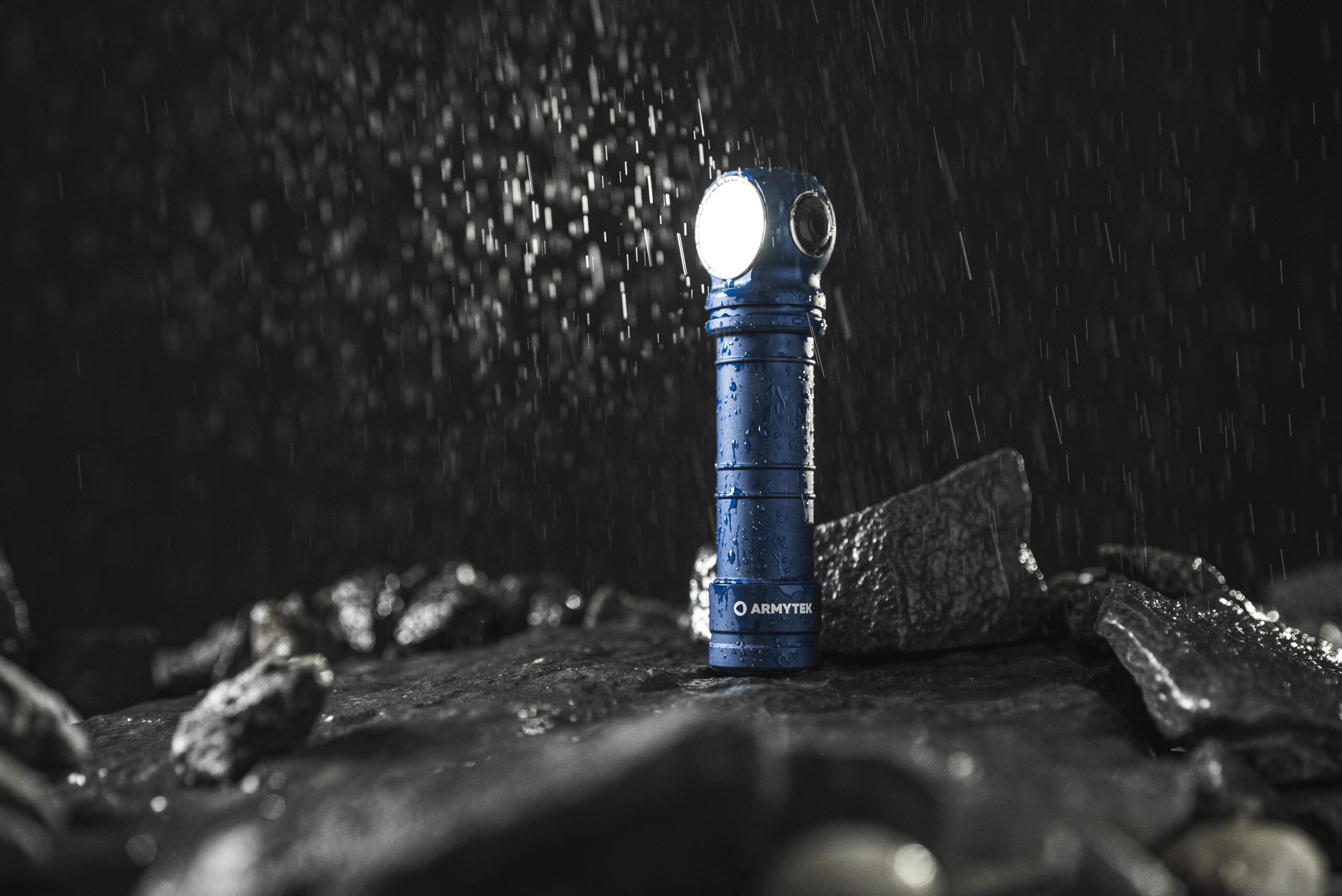 Armytek Wizard C2 Pro Max LR Finland Edition